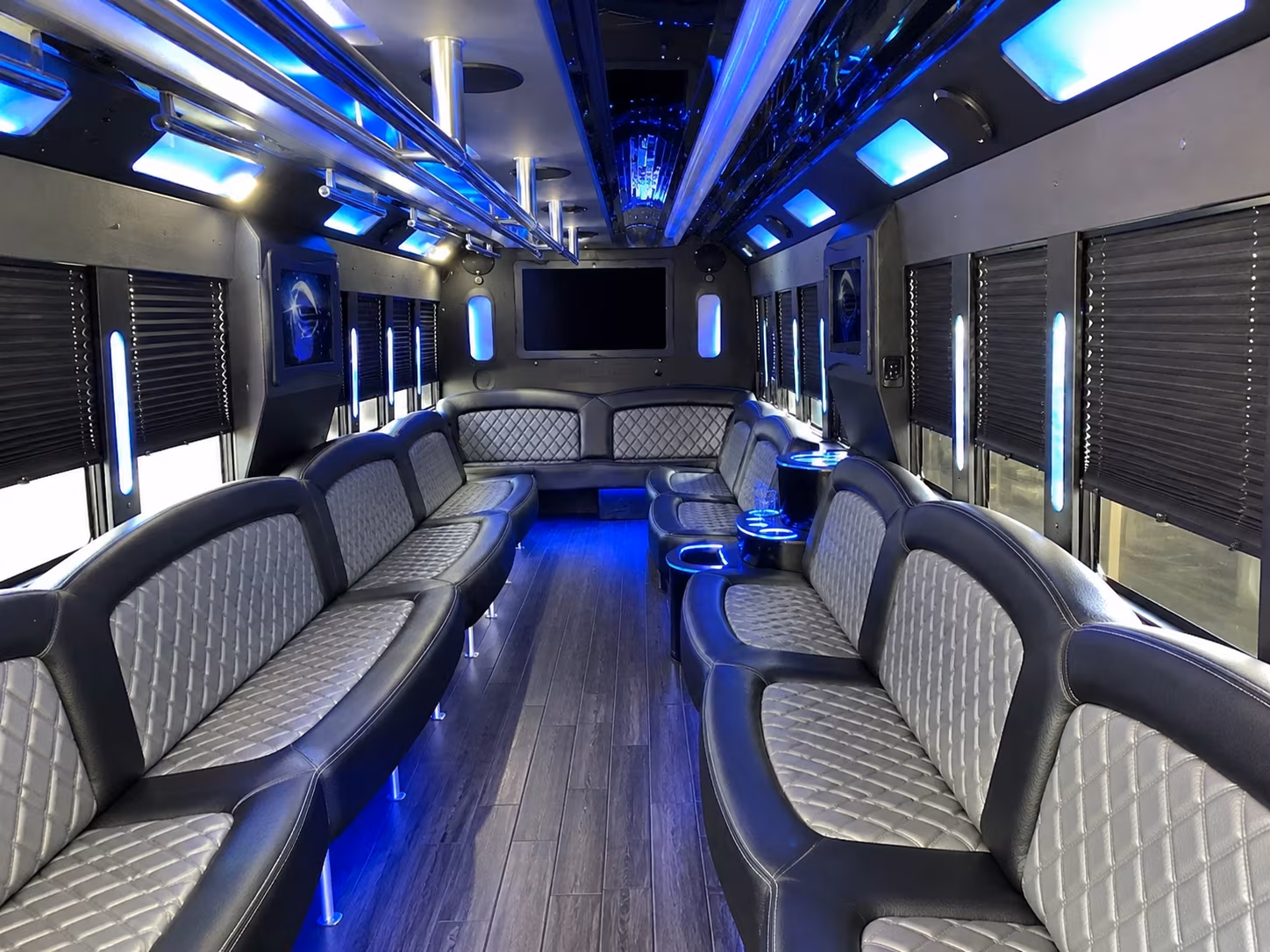 Dallas Birthday, Sweet 16, & Quinceañera Transportation party bus exterior