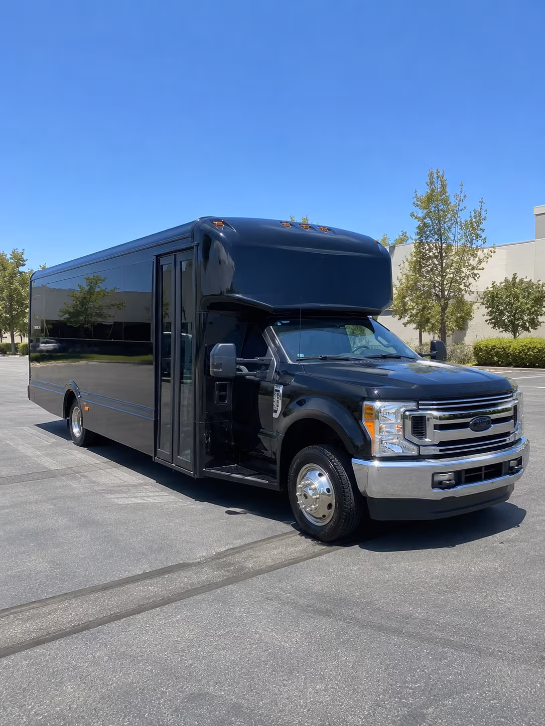 Dallas Prom & Homecoming Transportation party bus exterior
