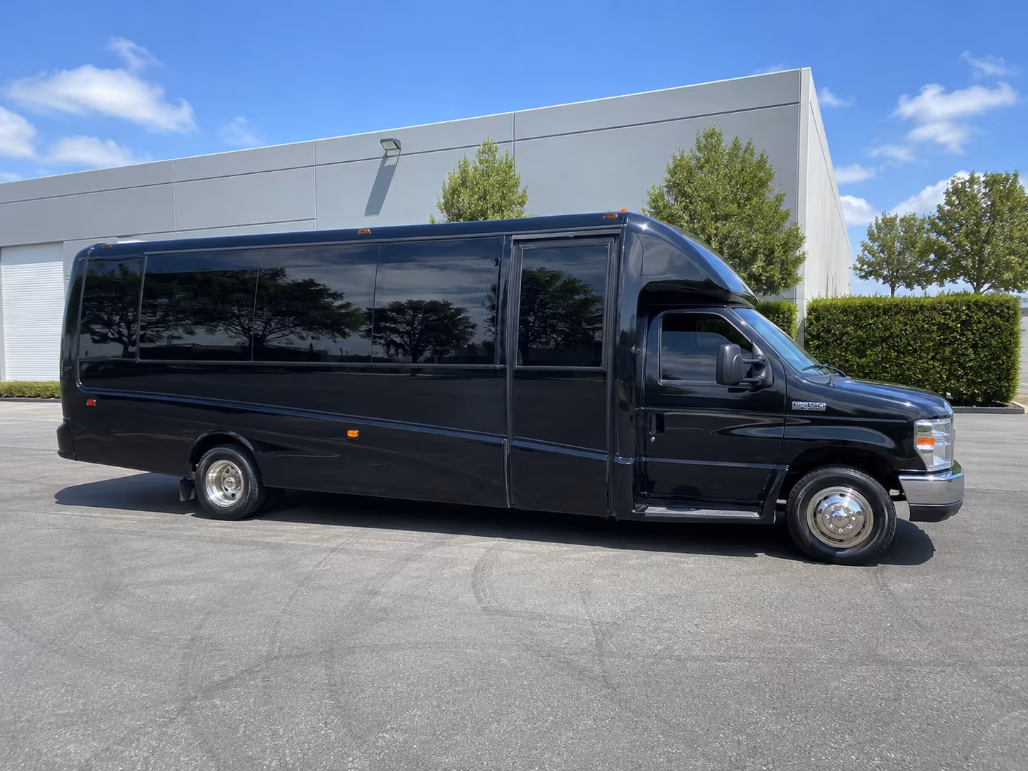 Dallas Prom & Homecoming Transportation group transportation