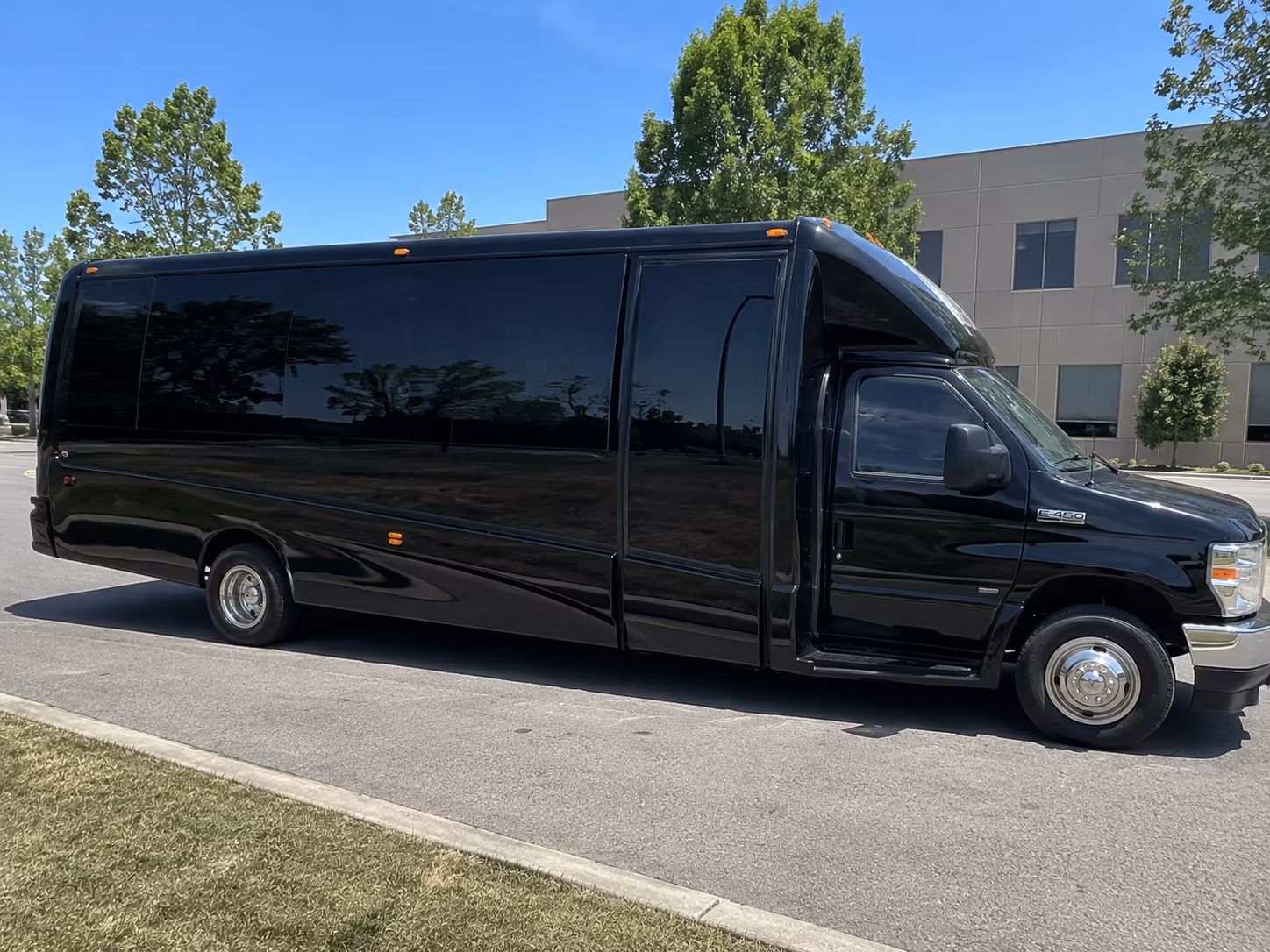 Dallas Sporting Event Transportation group transportation