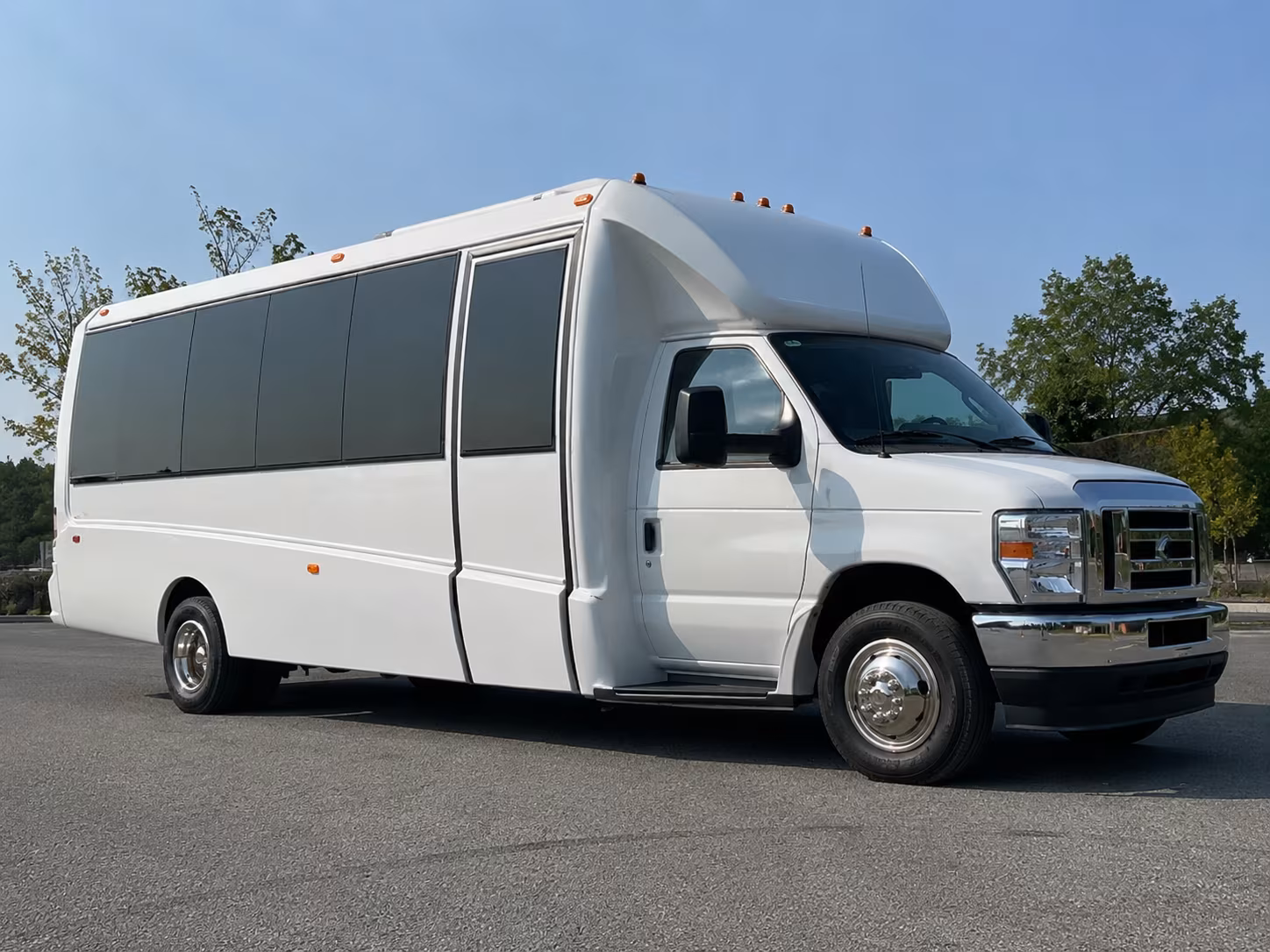 Dallas Sporting Event Transportation onboard seating