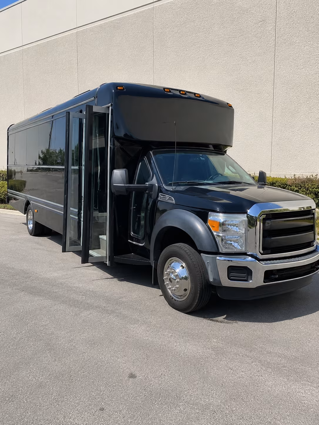 Mesquite Birthday, Sweet 16, & Quinceañera Party Bus Rentals