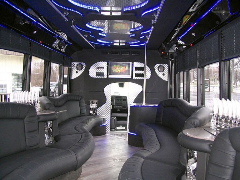 Party Bus Rentals Dallas, TX Party Buses