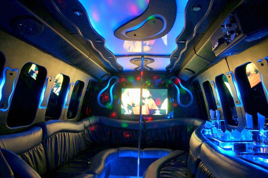 Party Bus Rentals Dallas, TX Party Buses